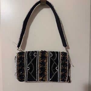 NWOT Beaded Shoulder Bag”Viral Made in India Beaded Bag”
